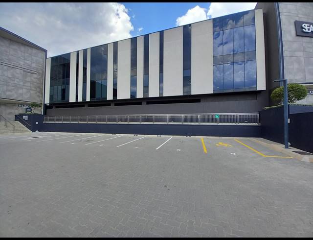 2,608M² OFFICE TO LET IN BRYANSTON